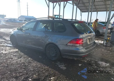 2011 Volkswagen Jetta Sportwagen 2.5L S из США, поврежденный, VIN 3VWPZ7AJ2BM688696